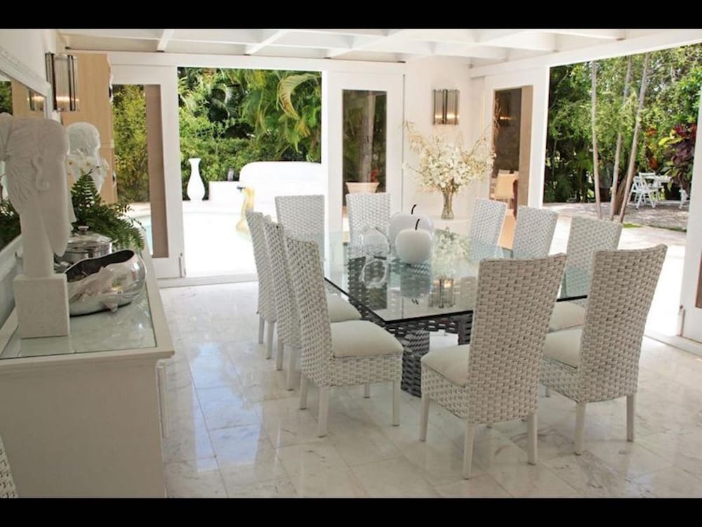 "srvittinivillas Glfv-22/ Modernd Villa/ Central Area/ Resort/great" view 5