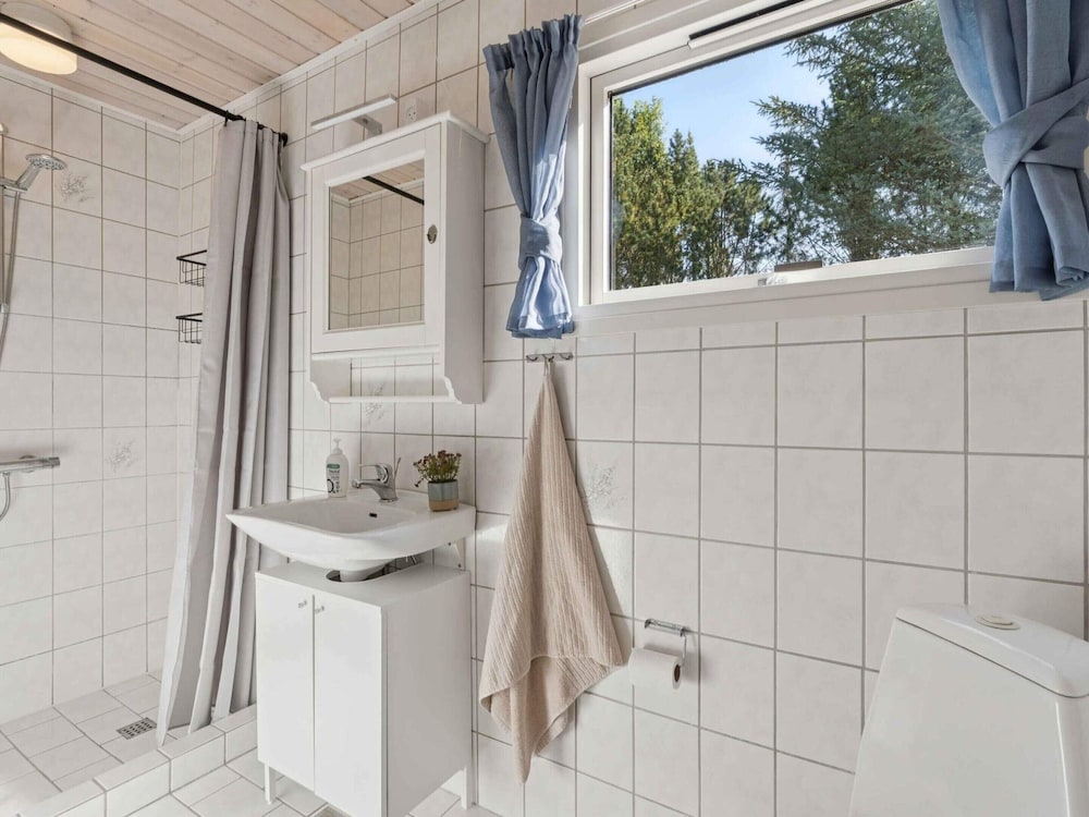 4 Star Holiday Home in Hals
