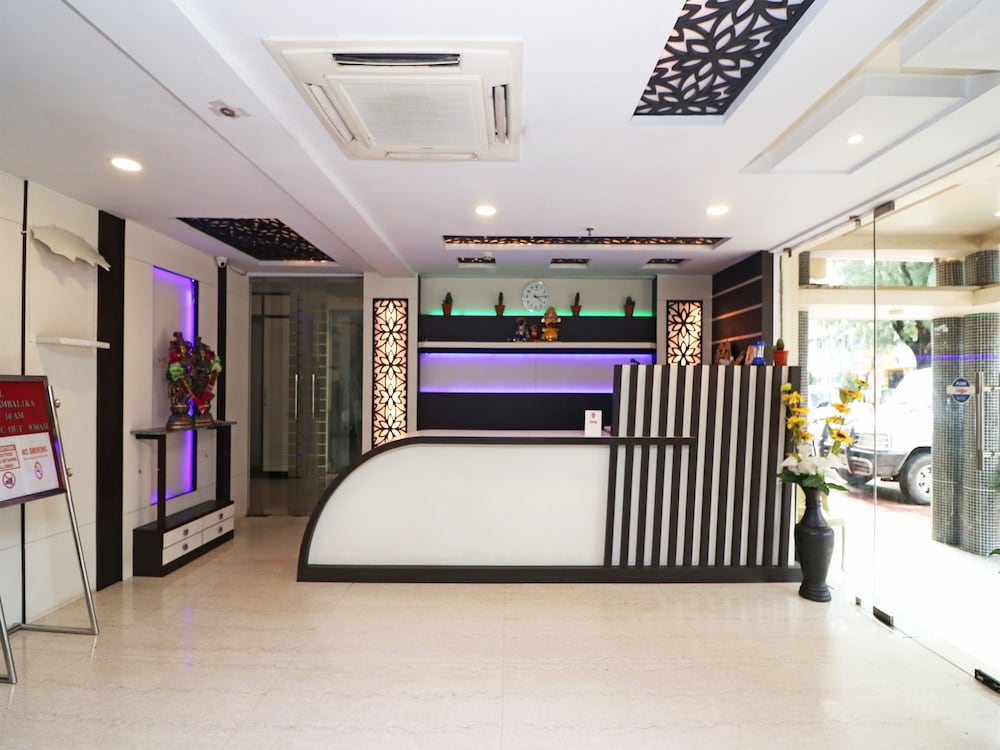 OYO 7054 Hotel Amabalika view 3