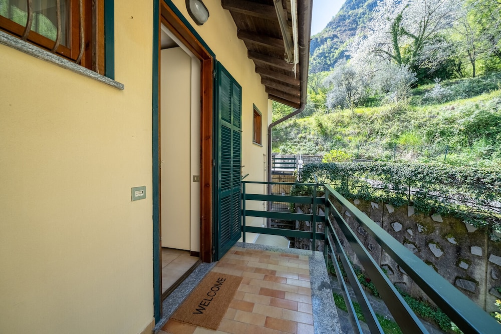Casa Onno con Vista Lago by Wonderful Italy