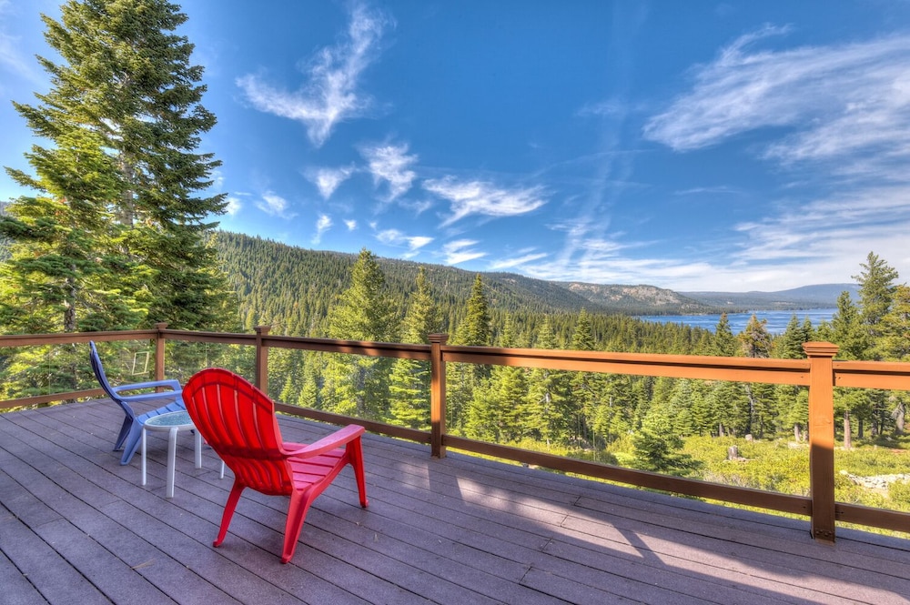 Chamberland Getaway - Property Image 12