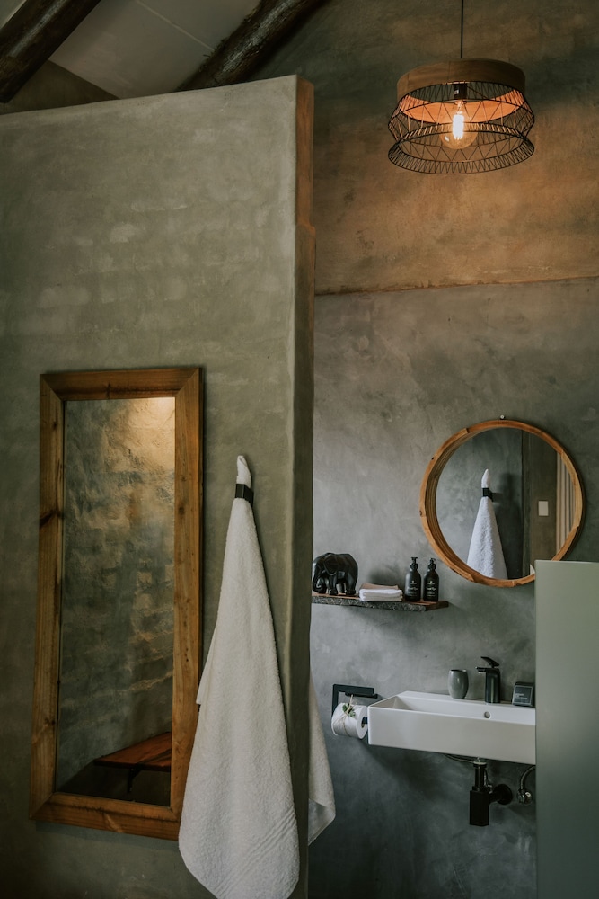 Rhino's Rest Private Luxury Villa