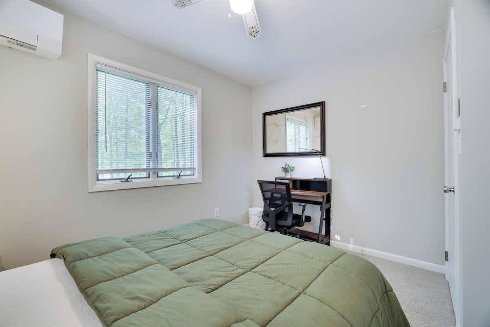 Dreamy Lake House With Fireplace, Firepit & Pet Friendly