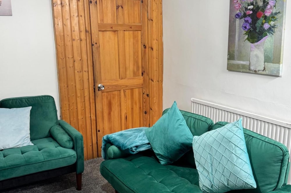 Cosy Leicester Apartment With 2 Bedrooms