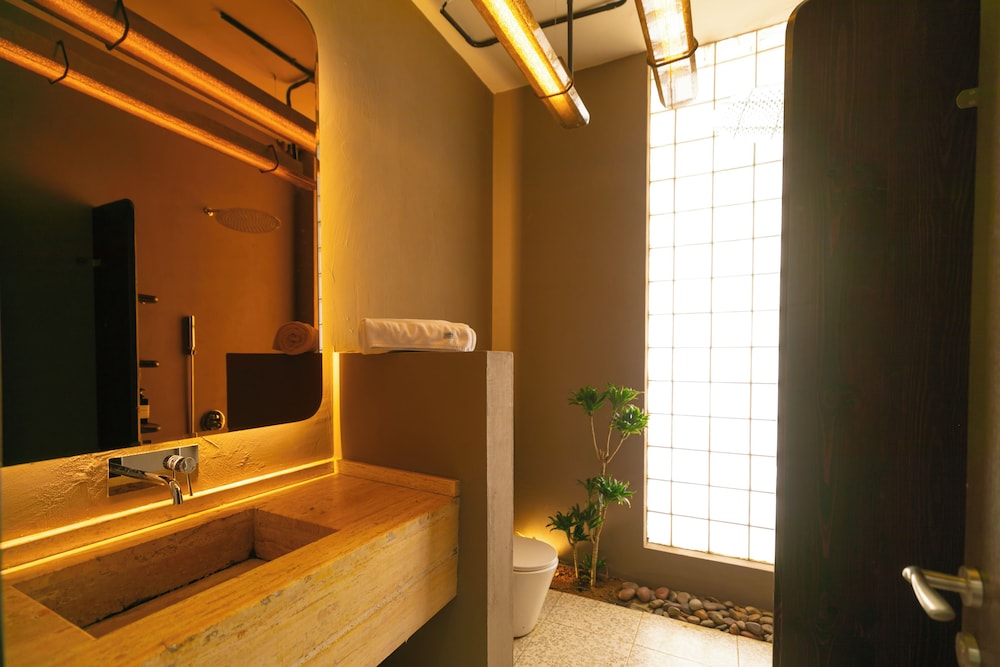 Portal Chalets With Private Pool-AlRawda
