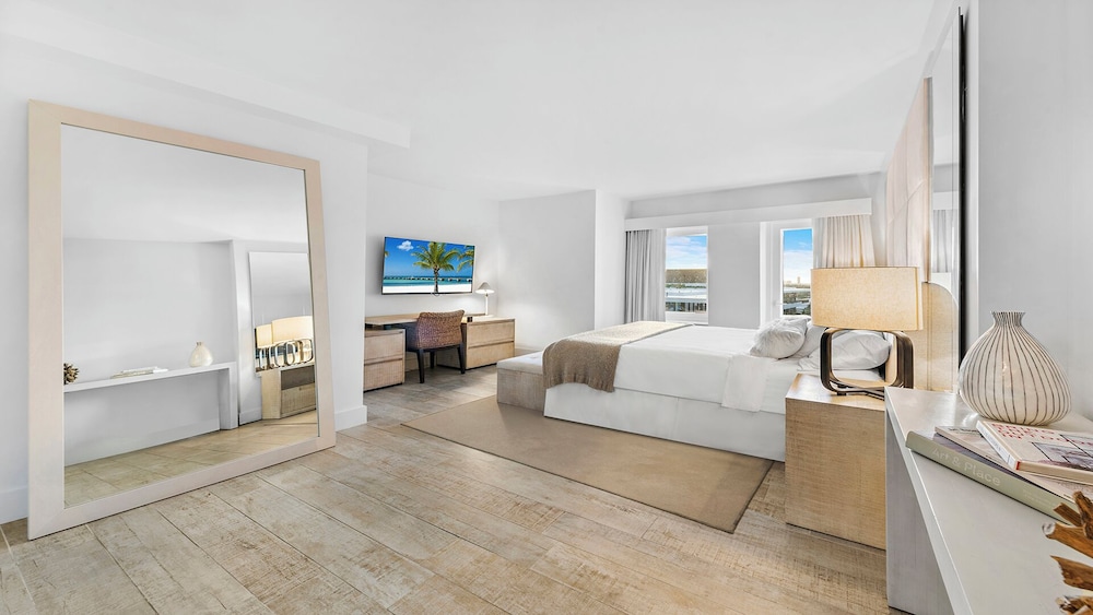 Luxury Vacation Rentals at 1 Hotel & Homes by LRMB