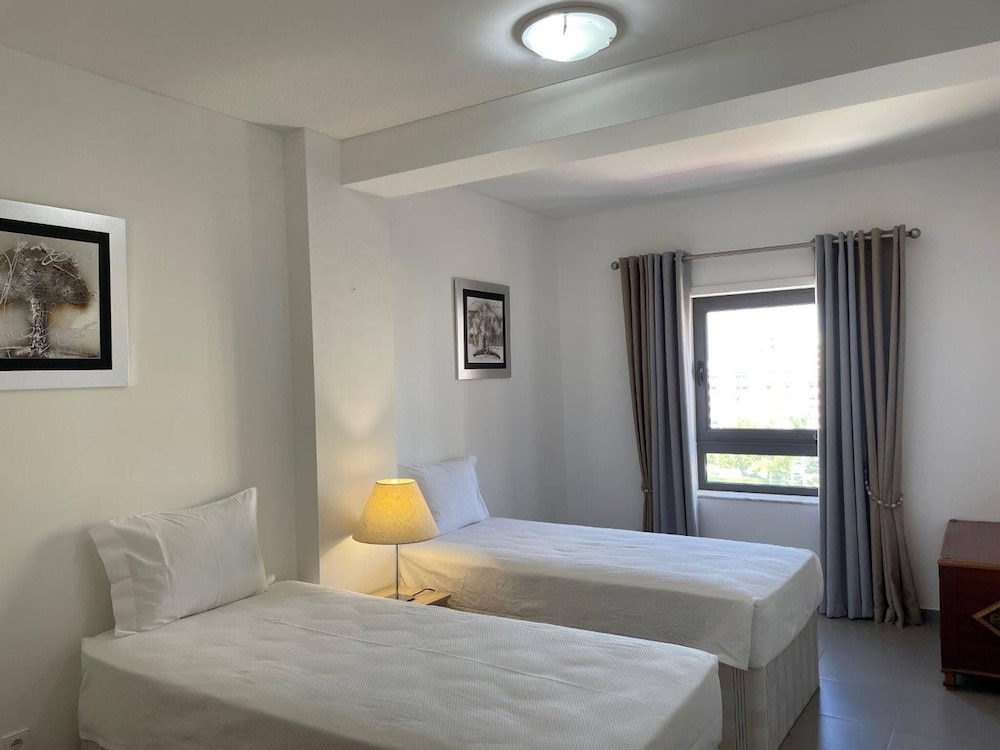 07 in Portim o With 3 Bedrooms and 2 Bathrooms