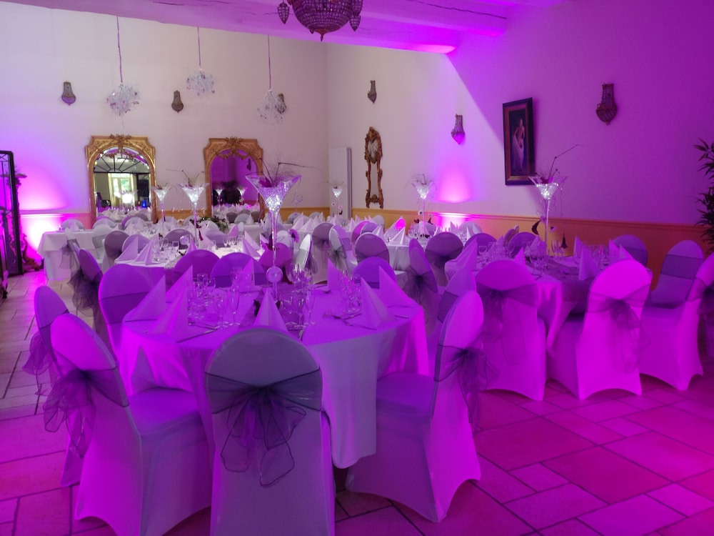 meeting & event spaces