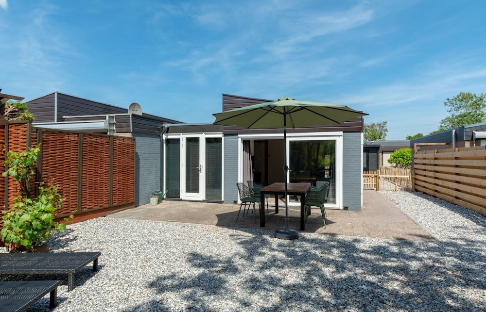 Bungalow in Callantsoog Near the Beach