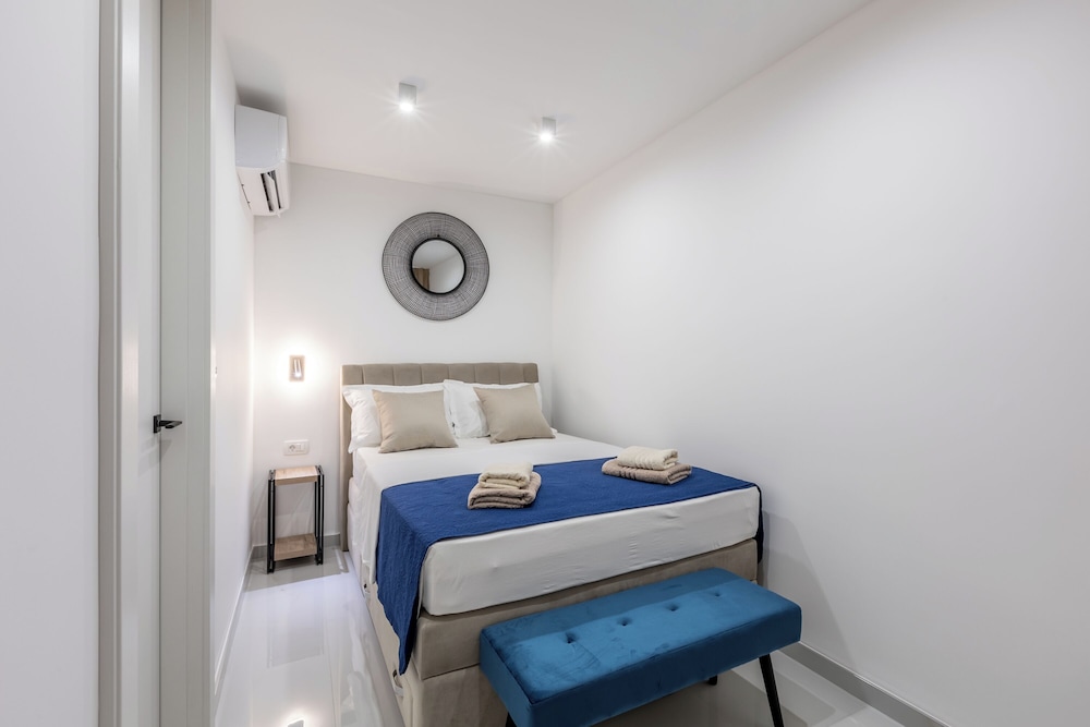 Vista Apartments