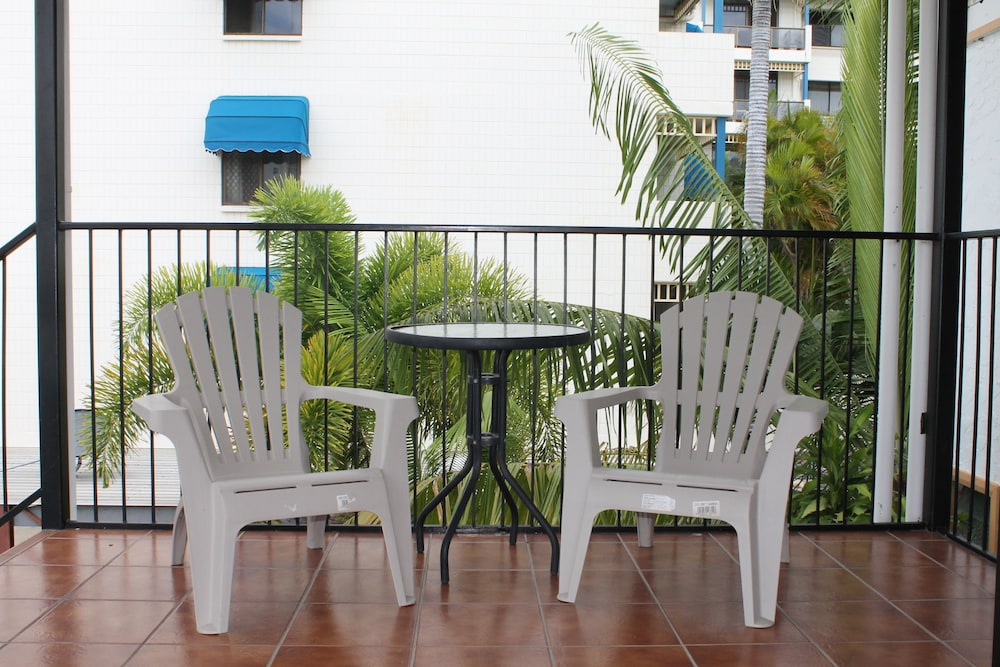 Civic Guest House - Hostel