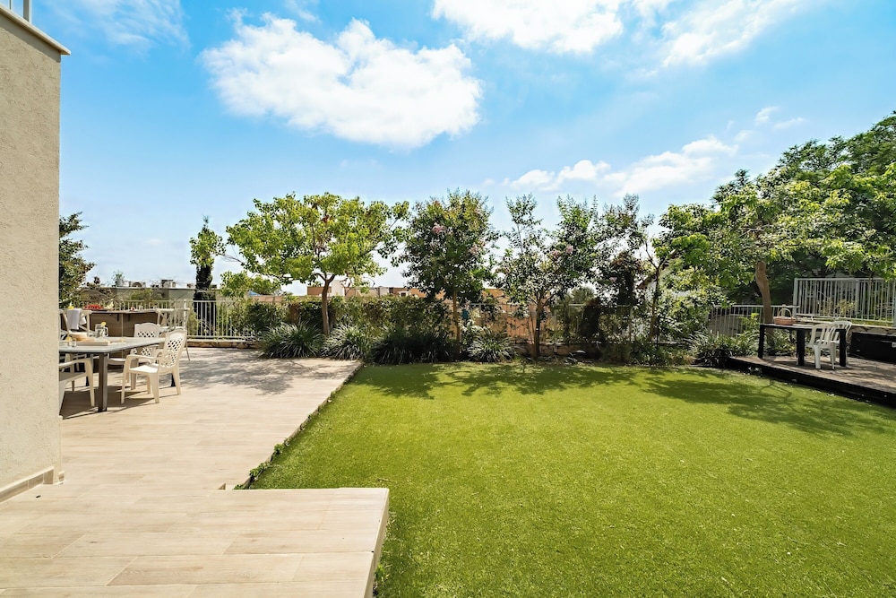 Rosh HaNikra Garden Villa by Sea N' Rent