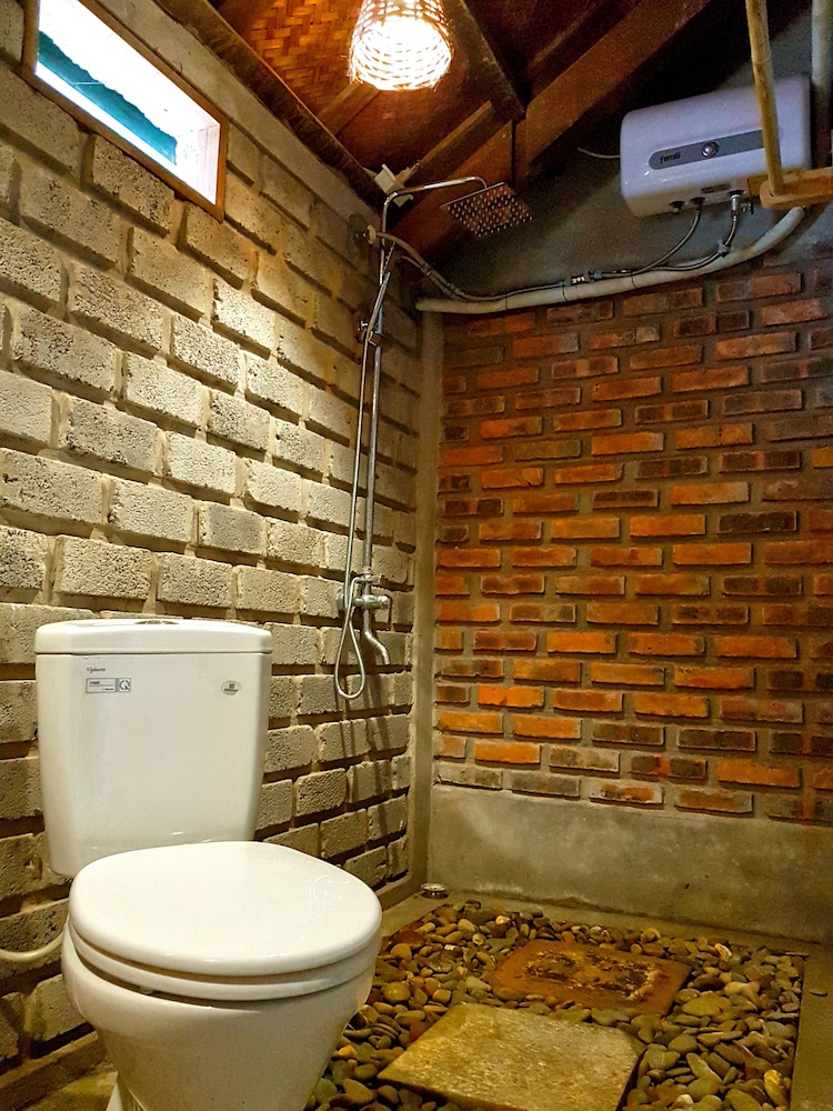 Highway 20 Homestay