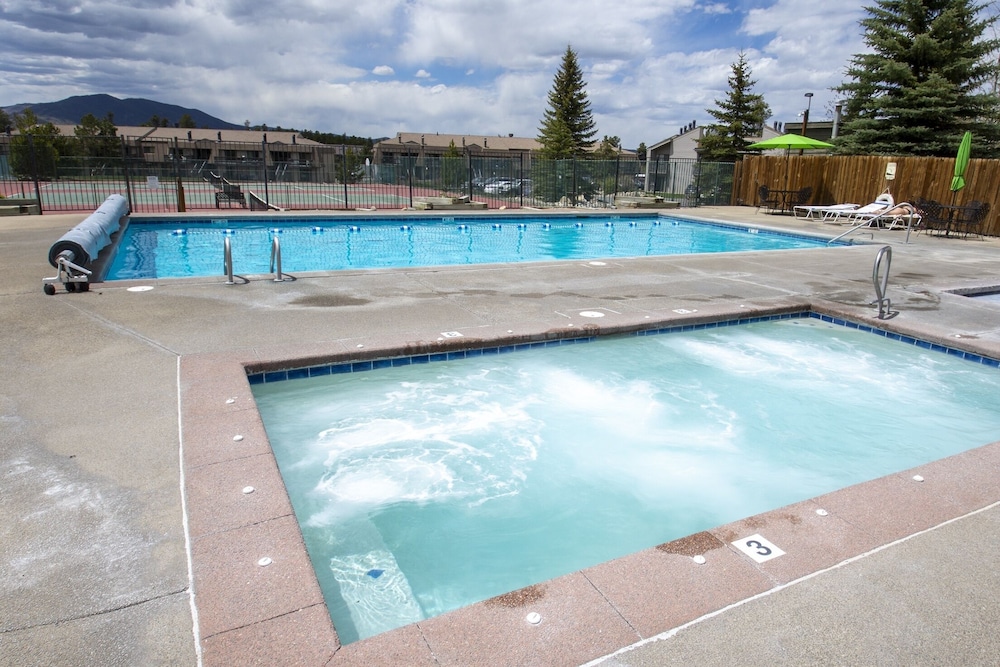 Fraser Vacations - The Pines At Meadow Ridge 42-7 3 Bedroom Condo by RedAwning - Property Image 47