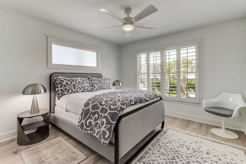 2319 S Fletcher 3 Bedroom Home