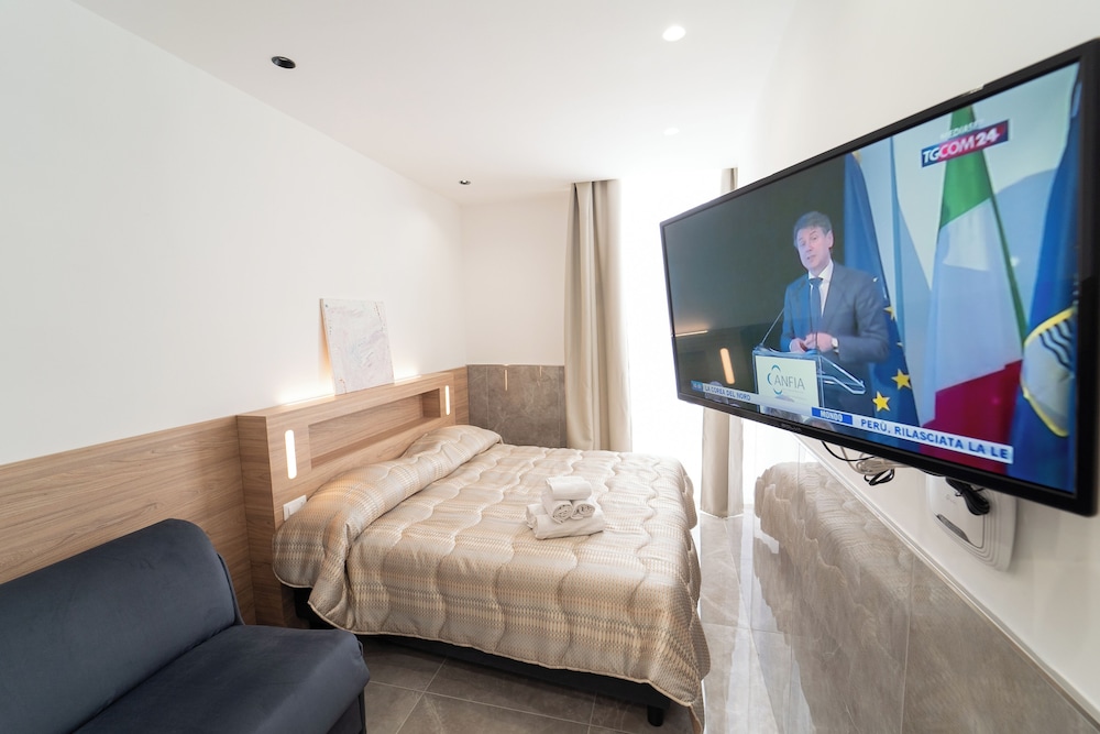 H.R. BOUTIQUE PORTO NAPOLI CENTRO by ClaPa Group Dislocated Hospitality