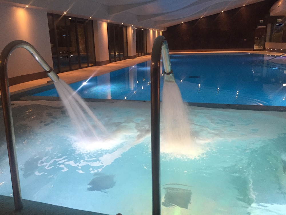 Knutsford Vacations - The Mere Golf Resort  Spa - Property Image 1