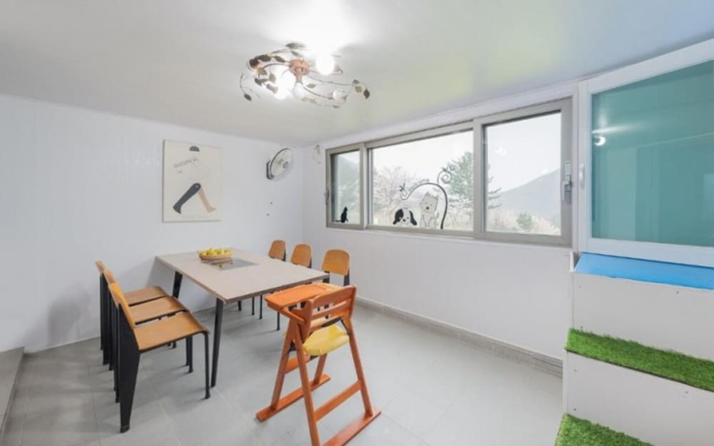Gapyeong Michelle Pool Villa view 5
