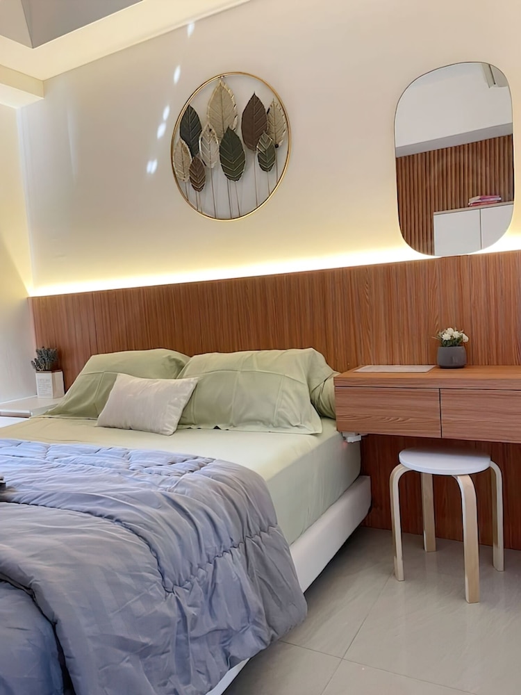 Sedayu City Suites - Free Gym Pool
