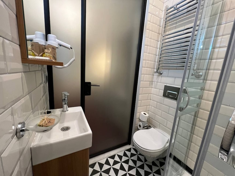 Rafinn Otel - Image 41