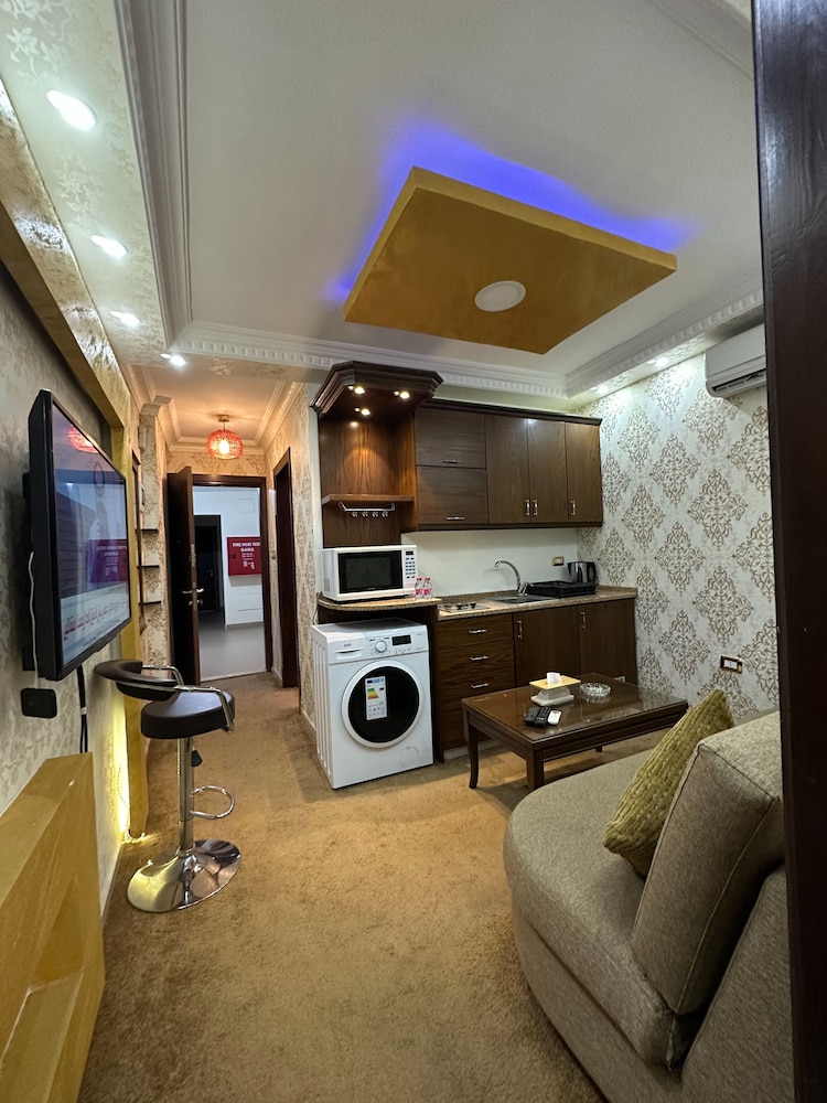 Amman Apartment With Modern Amenities