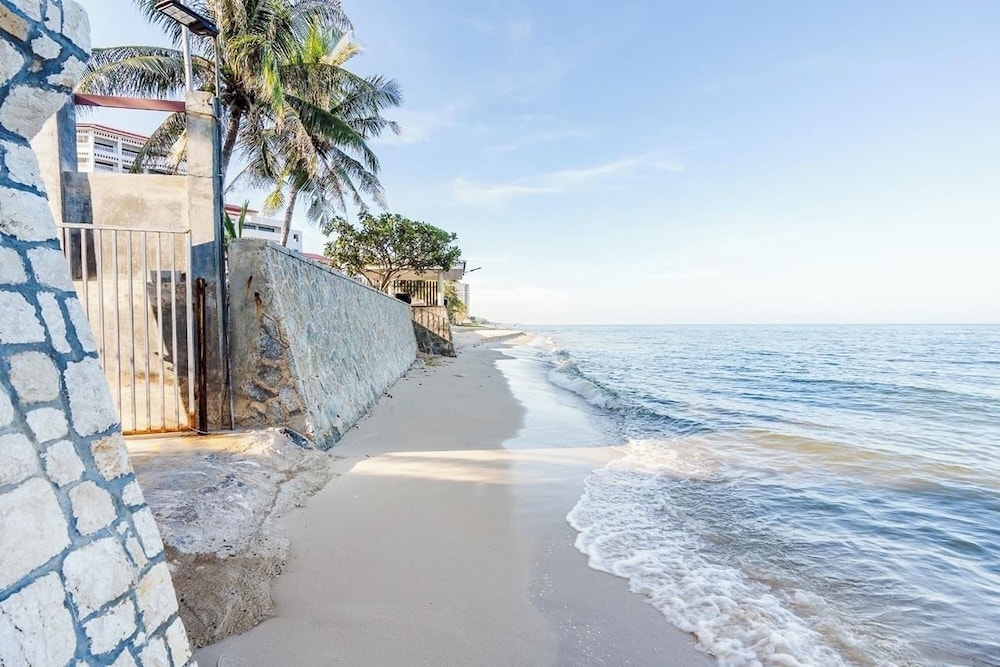 Villa Nirvana, Hua Hin