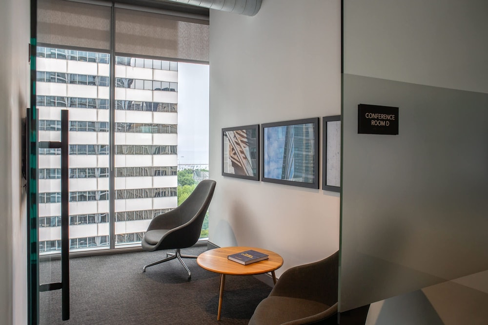 The Lyra Luxury Group Getaway - Two Penthouses