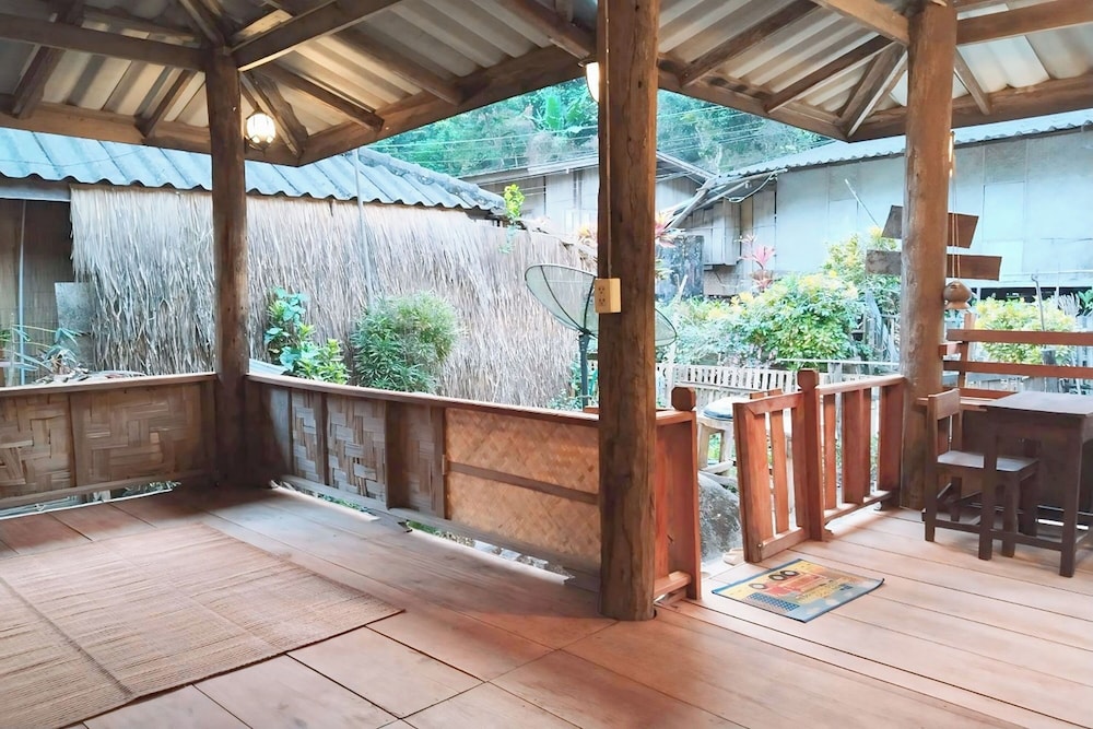 Mae Mae Home