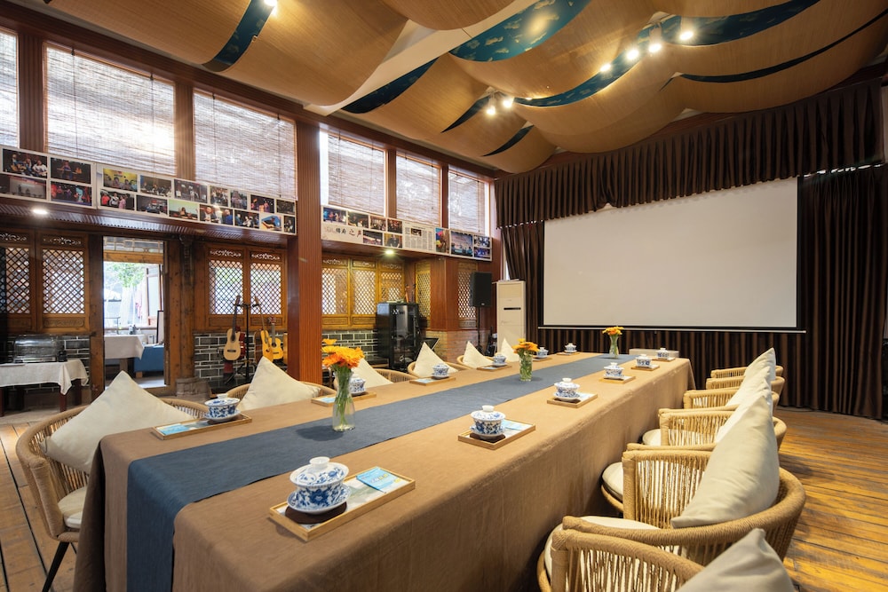 Jinfuyi hotel