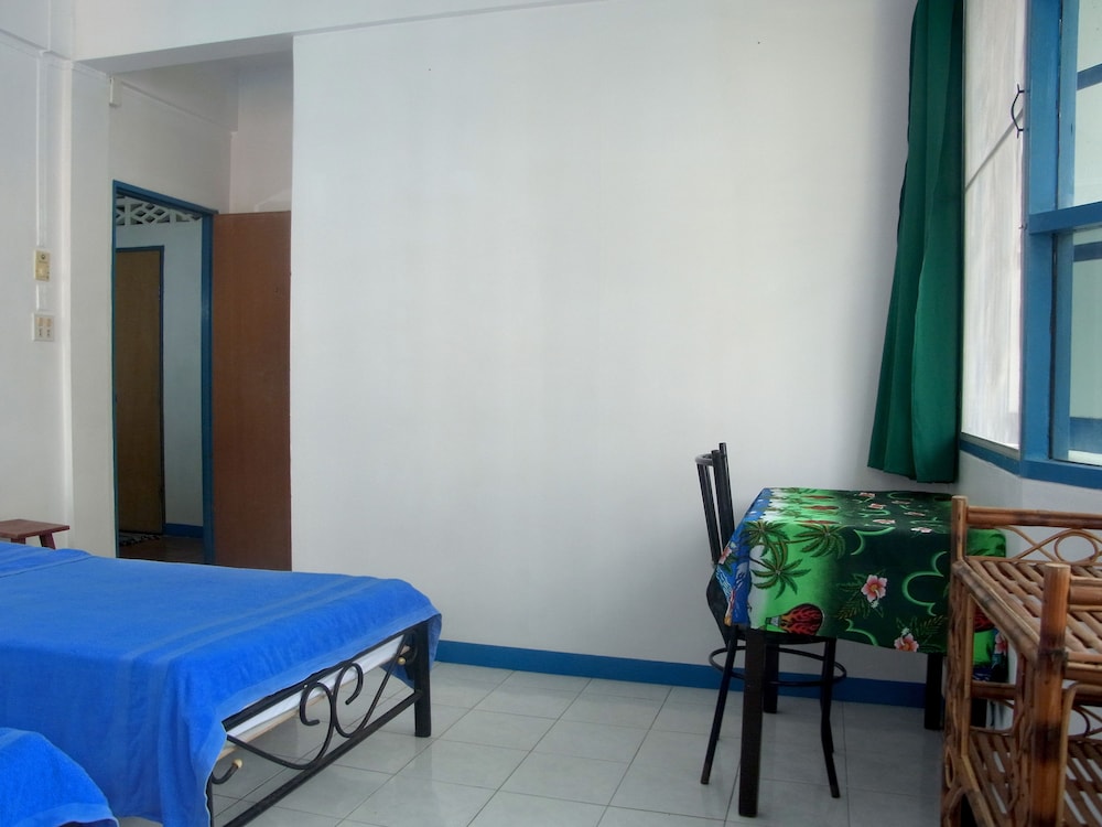 Niku Guesthouse