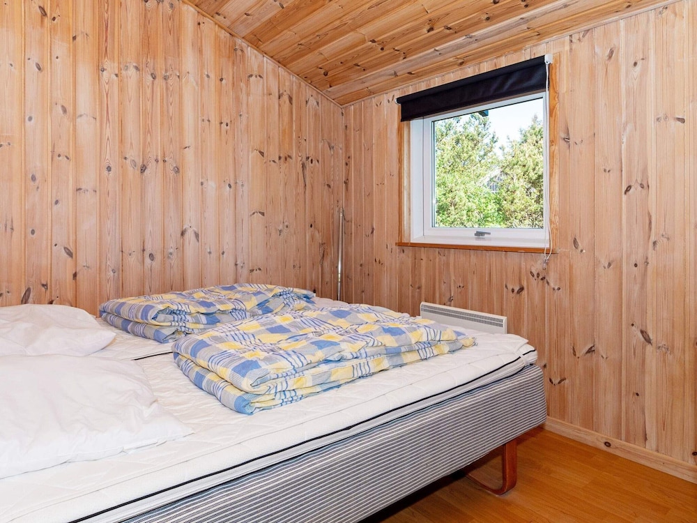 Serene Holiday Home in Jutland near Sea view 3