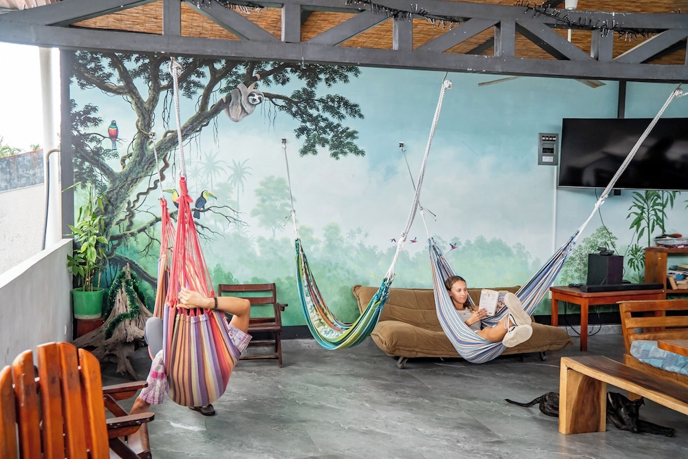 Sandy Toes Hostel