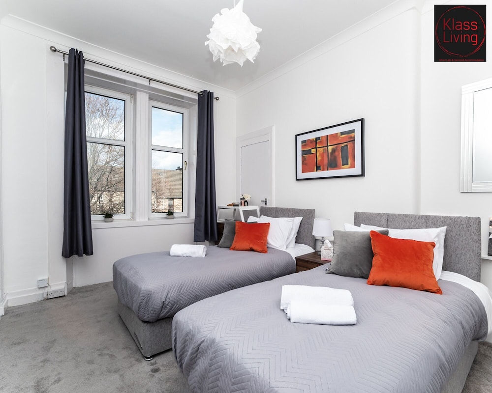 One Bedroom Apartment by Klass Living Serviced Accommodation Rutherglen - Crossroads Apartment With WiFi and Parking view 5