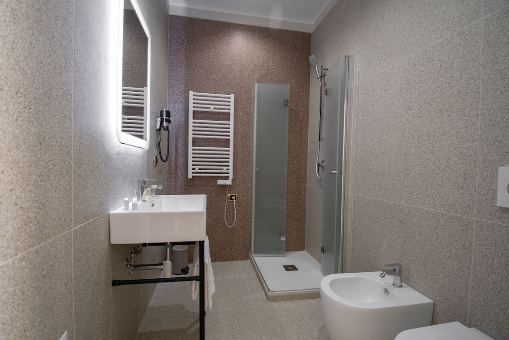Lifestyle and Suites