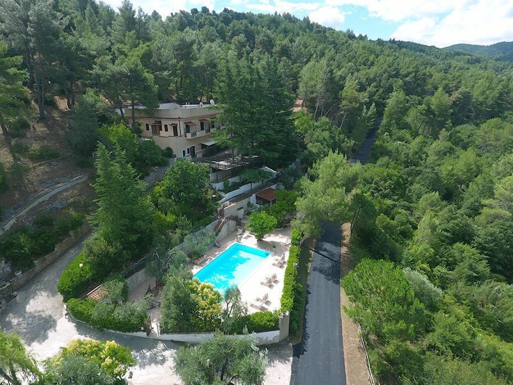 Agriturismo Fara Del Falco view 4