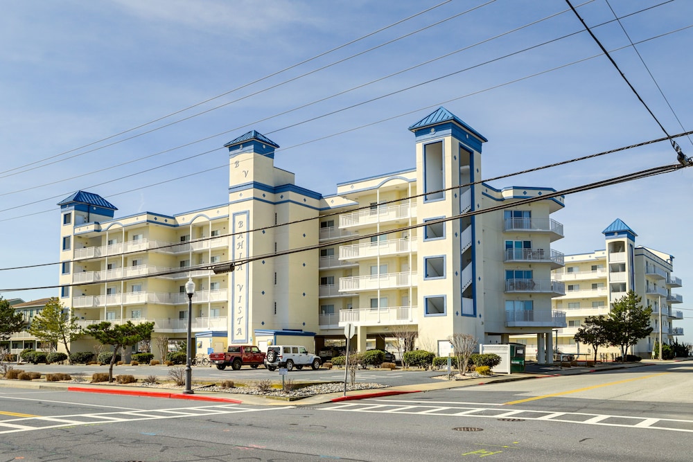 Ocean City Beach Condo: Steps to Boardwalk! view 4