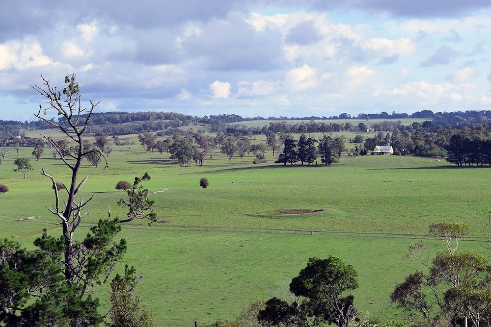 Hillview Heritage Estate
