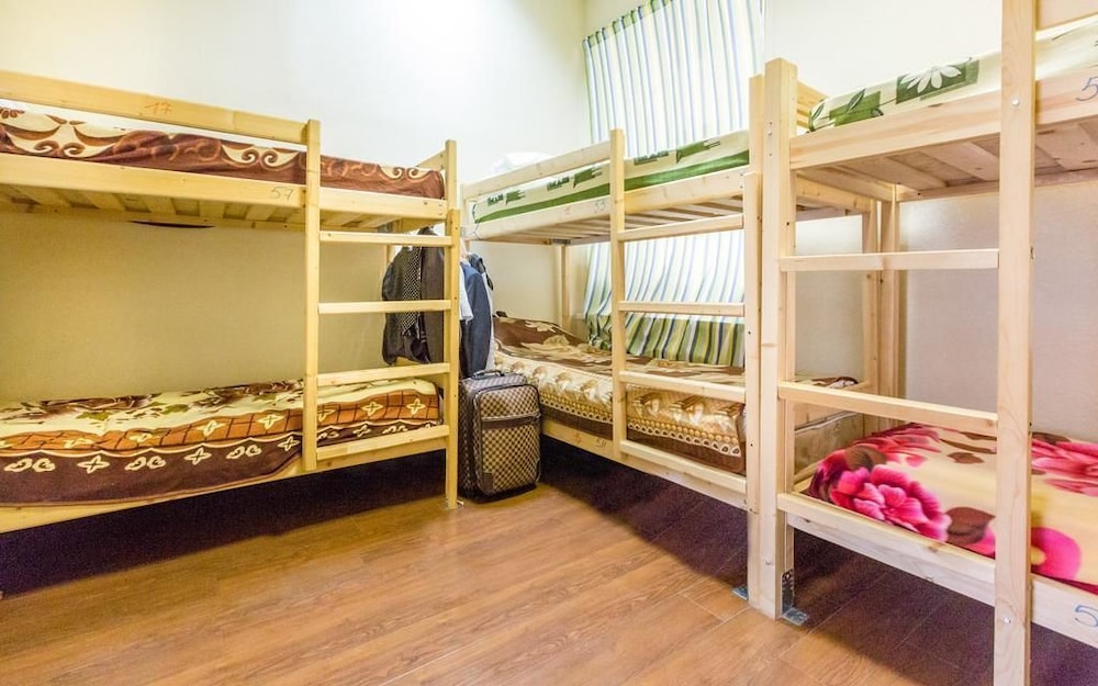 Hostel 128