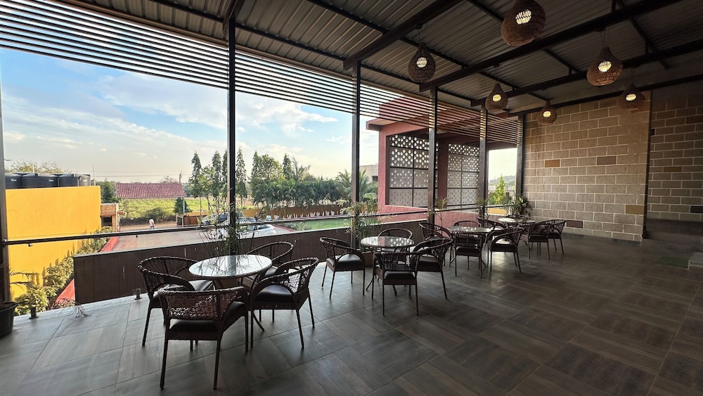 LION PARK HOTEL AND RESORT
