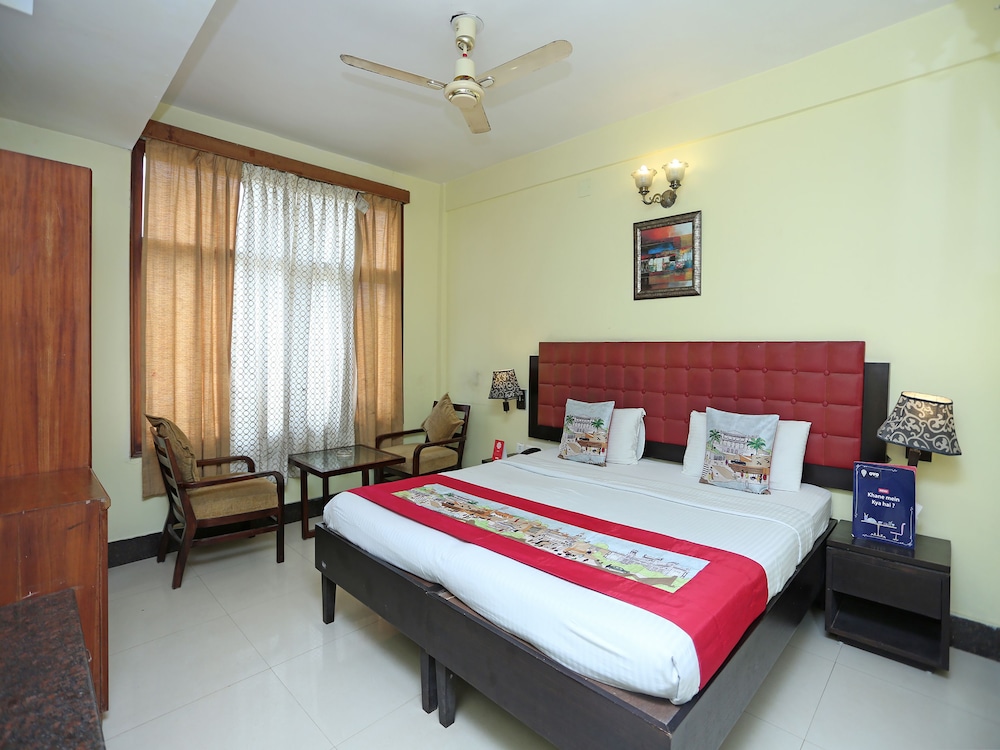 Capital O 1463 Surya Beach Inn