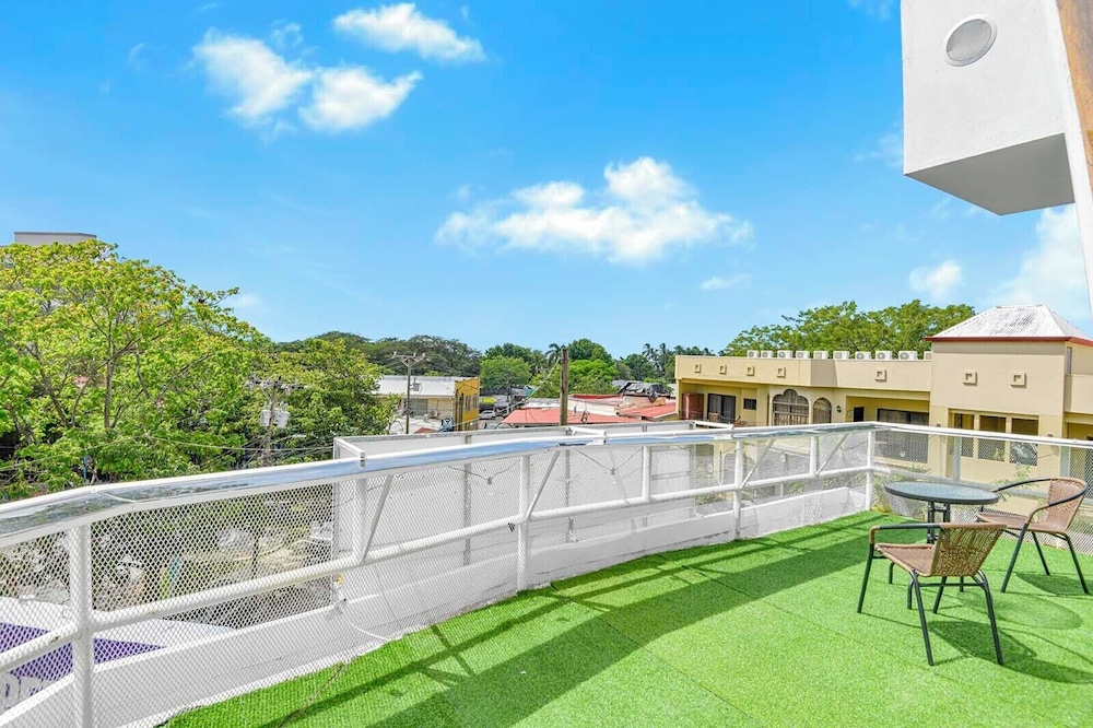 Surfo House