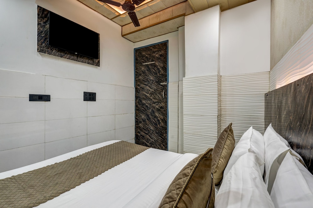 Hotel Revive By The Premium Villa