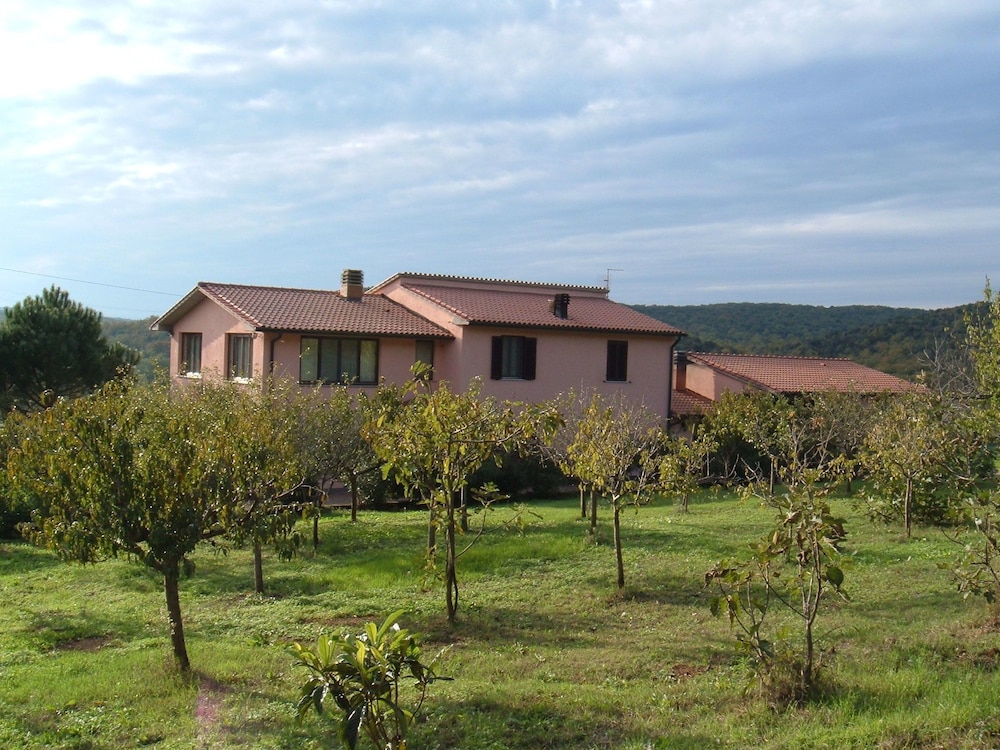 Borgognano Farm House