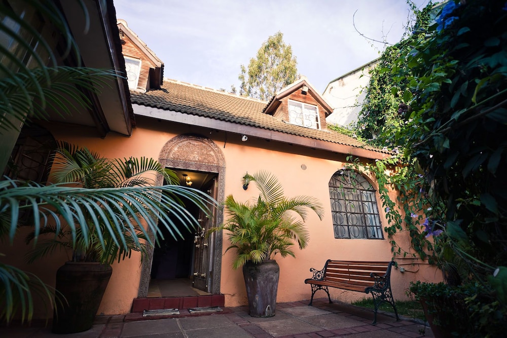 Godials Bed & Breakfast