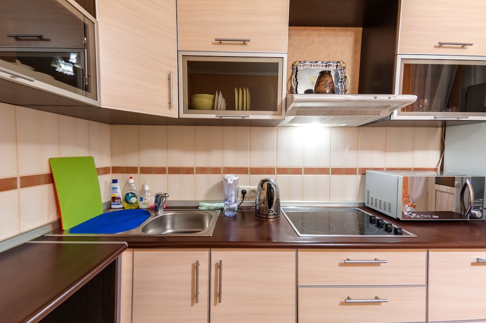 Aura Apartments