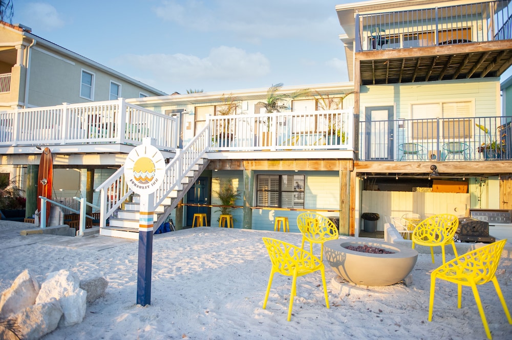 Sunburst Inn