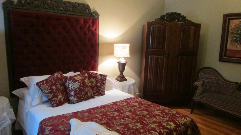 Belurana Collection Victoria Manor