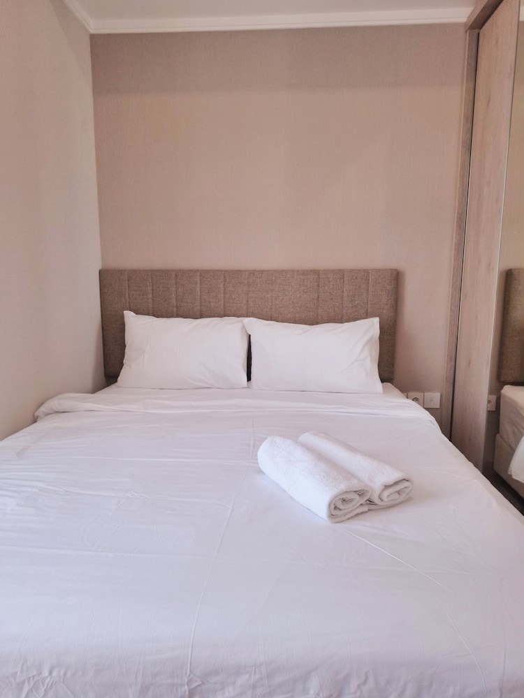 Menara Jakarta Condo JI EXPO by Blezz
