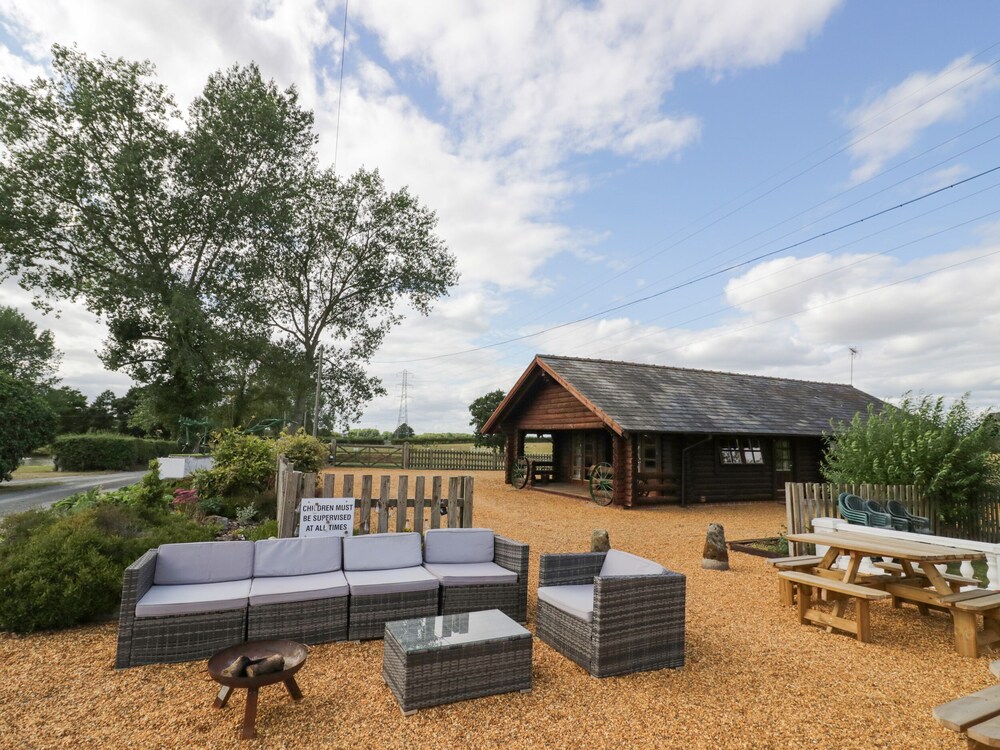 Far Coley Farm and Kilnhurst Log Cabin