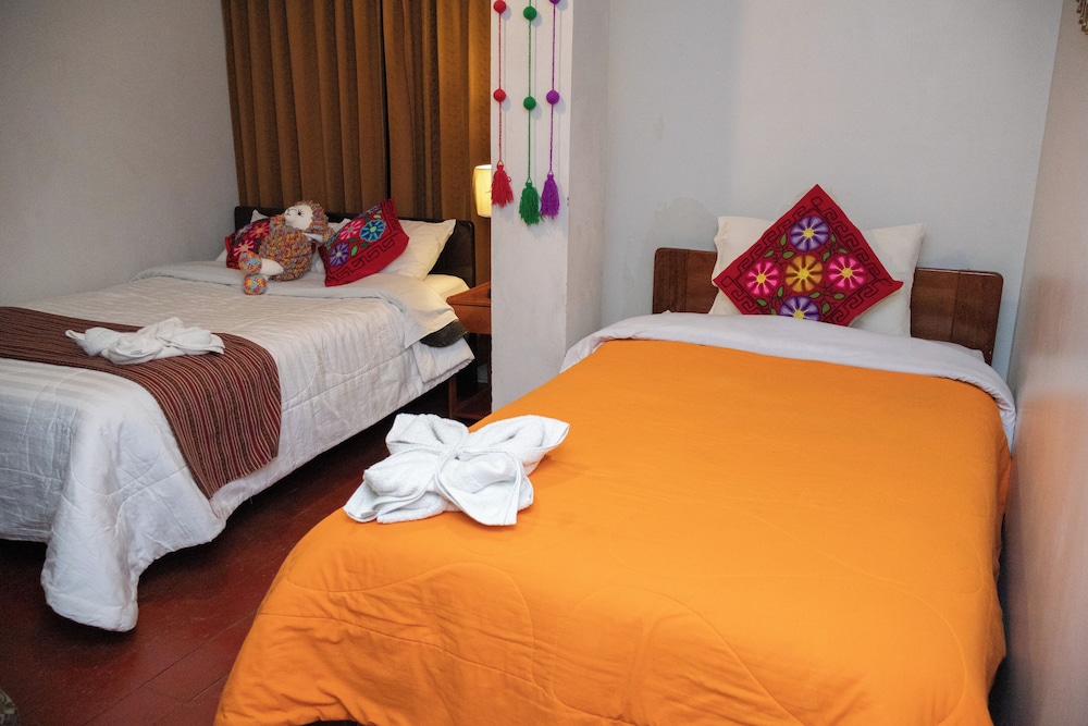 Hostal Keros Inn